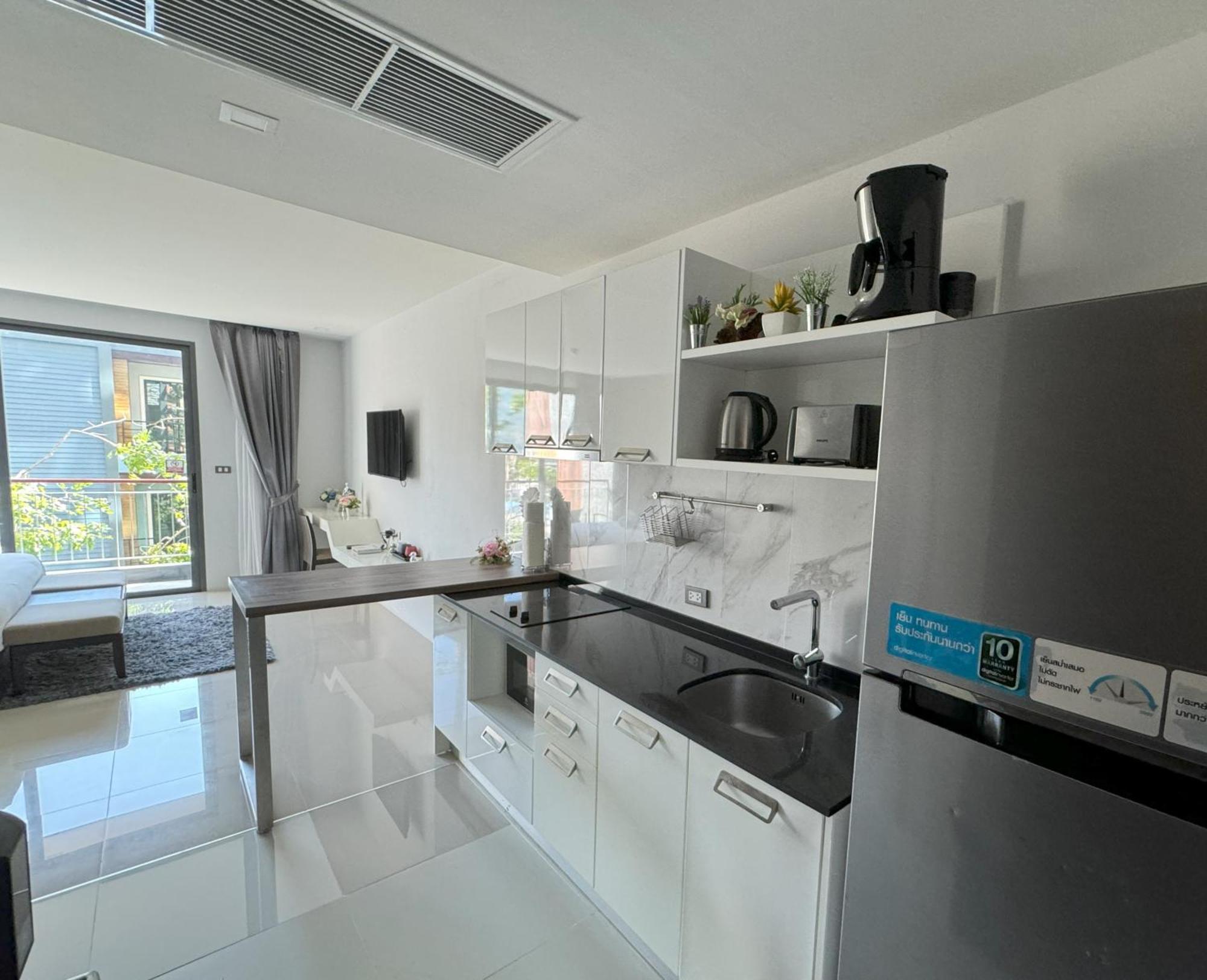 Private Apartment At Emerald Terrace Patong المظهر الخارجي الصورة