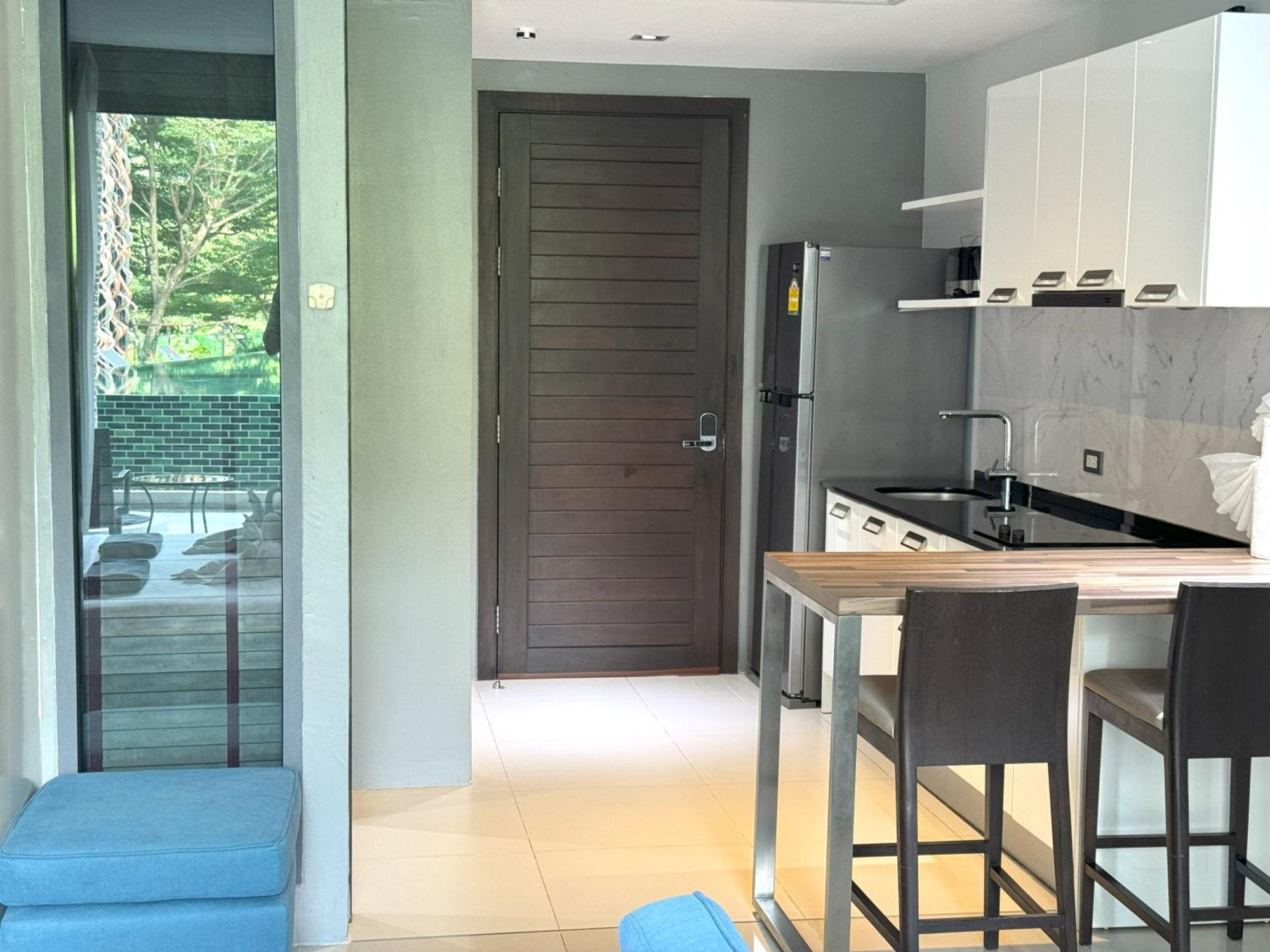 Private Apartment At Emerald Terrace Patong المظهر الخارجي الصورة