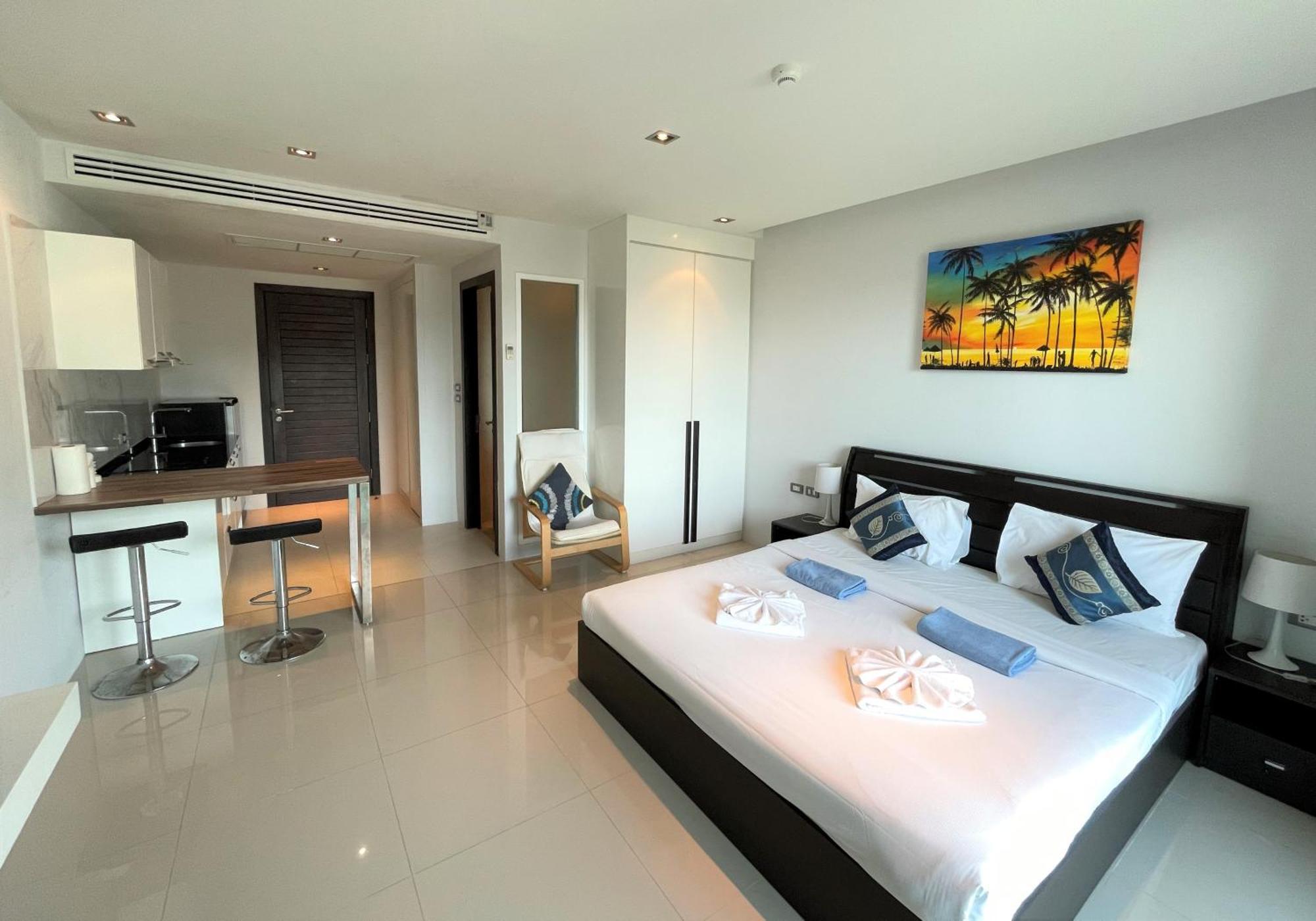 Private Apartment At Emerald Terrace Patong المظهر الخارجي الصورة