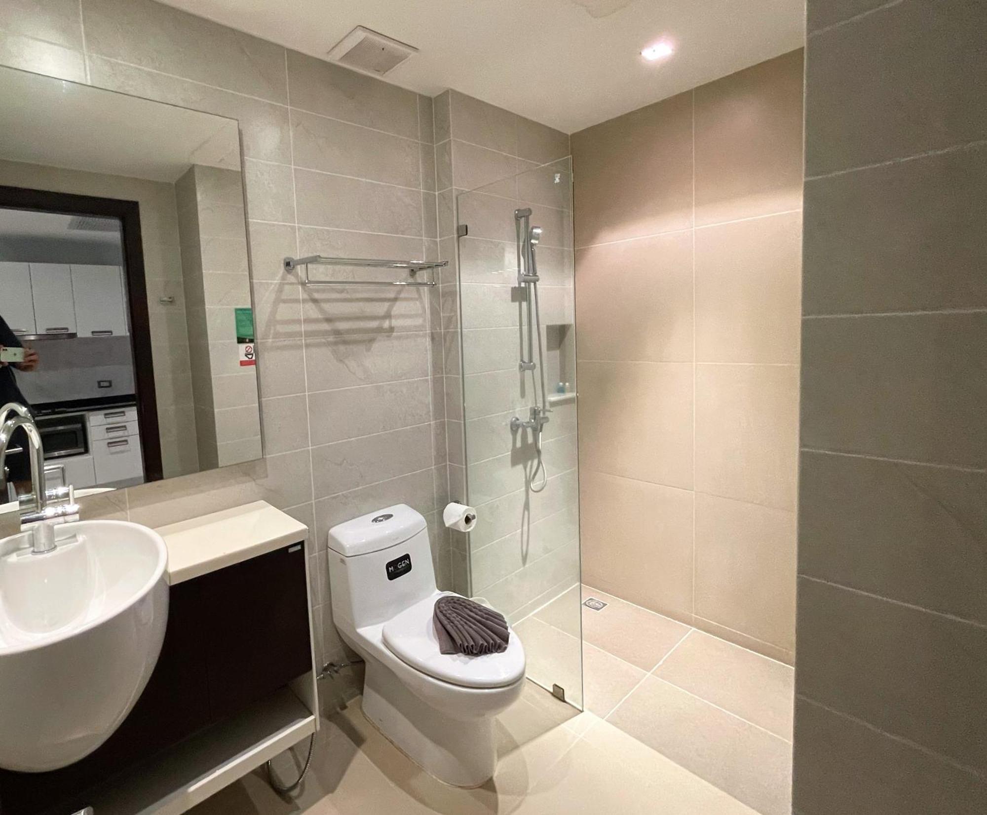 Private Apartment At Emerald Terrace Patong المظهر الخارجي الصورة